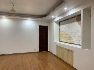 Chính chủ bán gấp chcc 195 phường đội cấn, quận ba đình, hà nội 3