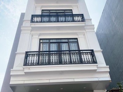Cho thuê nhà  nguyễn thị định, 60m2. 5 ngủ cực rộng thoáng. ban công từng tầng. 16tr/tháng 0
