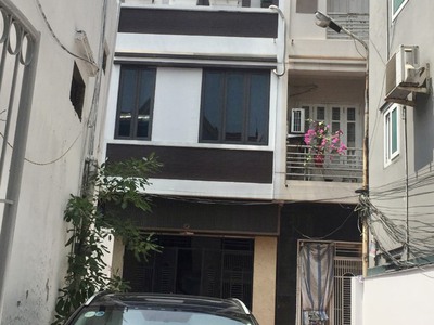 Nhà 3.5 tầng, sân cổng, ngõ ô tô tại Thiên Lôi 0