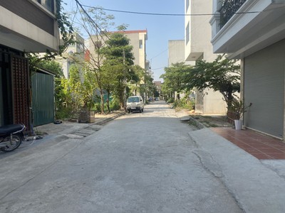 Bán nhà bát phúc tổ 1 kđt tân tây đô , đan phượng. 43m2 5 tầng mt5m giá 5.46 tỷ. phương 1