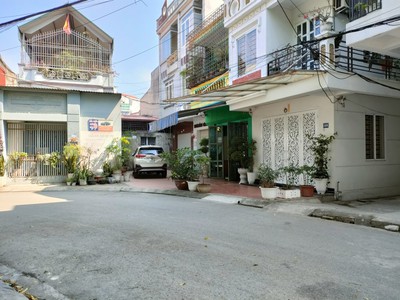 Lô 90m mặt đường số 1 khu dân cư An Trang, An Đồng. 1