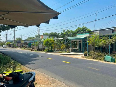 Đất thổ cư 100 chính chủ diện tích 110m2 Ở Mỹ Hạnh Nam Đức Hòa 1