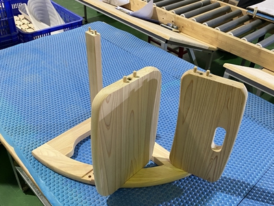 Ghế gỗ Hinoki cho bé 4