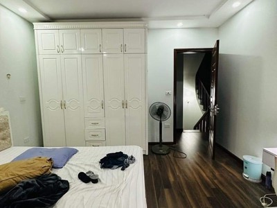 40m 5 tầng 3 tỷ kim mã trung tâm ba đình. nhà ngõ thông gần ô tô giá cực rẻ. chủ thiện chí bán. 3