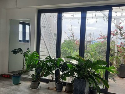 Biệt thự châu âu 6 tầng ở việt nam có thang máy trong nhà 180m2 huỳnh tấn phát, quận 7. bán 25 tỷ 4