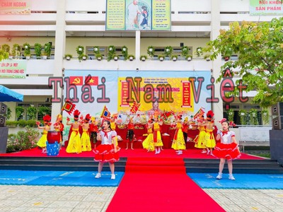 Bán váy múa thiếu nhi toàn quốc 9