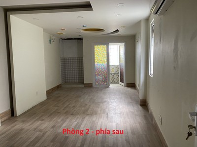 Cho thuê Phòng 30m2 giá 3.5tr Có Máy Lạnh gần Hàng Xanh đ/c 222 Bạch Đằng 1