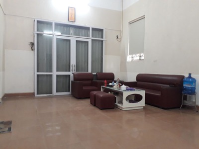 Cho thuê nhà riêng giáp Khu công nghiệp Tiên Sơn, 152 m2, 3 mặt ngõ, có chỗ để ô tô 2
