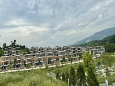 Chính chủ cần bán lô góc view bể bơi dự án legacy hill 1