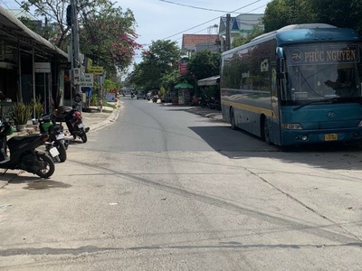Cần Bán Nhà Mặt Tiền Nhựa Gò Tranh, Xuân An 3