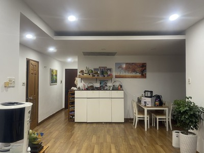 Cho thuê CHCC Vạn Đô Q.4, 101m2, 2PN lớn, nội thất đầy đủ, tiện ích ĐĐ 8