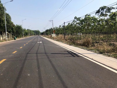 Vỡ nợ nên cần bán gấp lô đất 500m2 giá 380tr, SHR, bao sang tân công chứng 4