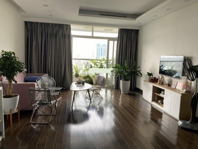 Chung cư discovery central  trần phú, bđ 106m2, 3 ngủ 2vs, hướng đông, tầng cao, sđcc . 0