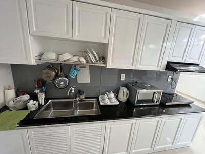 Cho thuê căn hộ 83,07m2 có view biển, có 2pn, 2wc, 1 lô gia 1 ban công 4