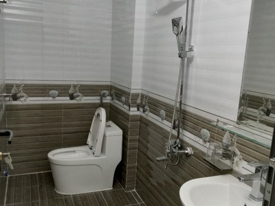 Bán nhà 213 Thiên Lôi Chợ Đôn Ô tô Xe máy Đỗ vài chục chiếc Ngõ Rộng Kinh doanh buôn bán tuyệt vời 6