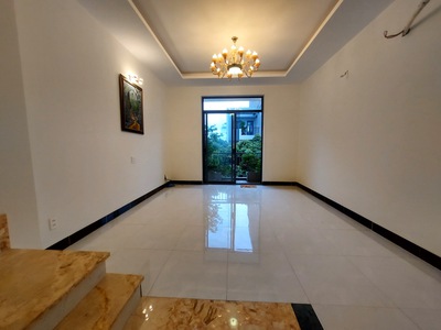 Bán nhà 4x14-  trệt,3 lầu, 4pn5wc- 6.750 tỷ 2