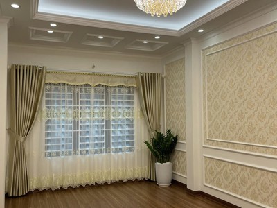 Bán nhà phố Nghĩa Tân, Quận Cầu Giấy kinh doanh, thang máy, ô tô tránh 60m, 5 tầng 12.5 tỷ. 0