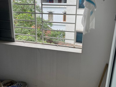 Siêu hiếm - mặt đường tựu liệt - ô tô tránh - kinh doanh sầm uất - 30m2 - 5t - về ở ngay-chỉ 3.9tỷ 1