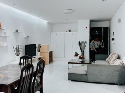Chuyển nhượng căn hộ everich ,đường 3/2,phường 15 , quận 11 3pn, 3wc full nội thất 147m2 8tỷ 3
