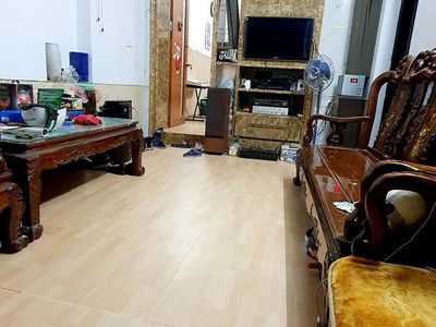 Chính chủ cần bán căn hộ tập thể tầng 1, nhà a, tập thể thanh tra chính phủ 3