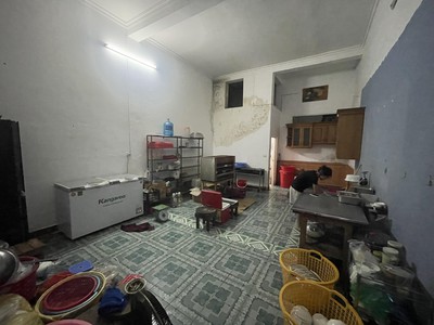 Cho thuê nhà riêng mặt phố Chu Văn An, Liên Bảo, Vĩnh yên, Vĩnh Phúc. Gía 12 triệu. 0