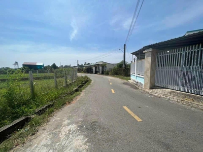 Chính chủ bán nhà cấp 4 xã Bạch Đằng, TP. Tân Uyên. 0