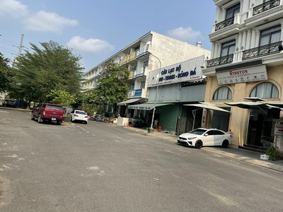 Bán 3 lô  đất đường phạm văn đồng, gần gigamall tp.thủ đức giá chỉ 6,5 tỷ. 2