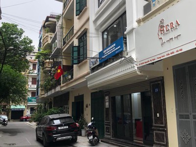 Bán nhà Quận Thanh xuân 5 TẦNG thông sàn 30m2 ngõ ô tô tránh KD có vỉa hè. Chỉ 8 tỷ hơn 0