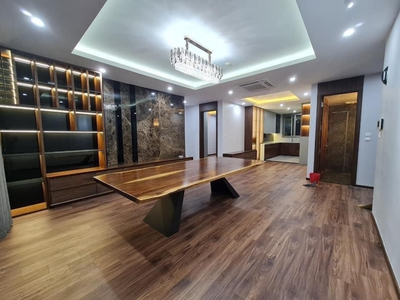Bán nhà Quận Thanh xuân 5 TẦNG thông sàn 30m2 ngõ ô tô tránh KD có vỉa hè. Chỉ 8 tỷ hơn 3