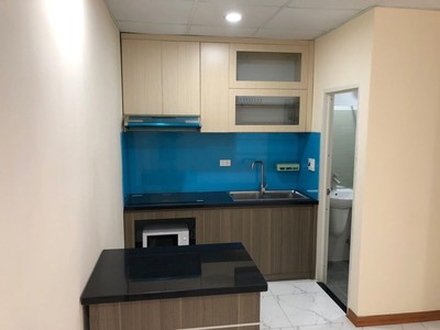 Chính chủ cho thuê căn hộ nhà A3, ngõ 466 Đê La Thành, Đống Đa 3