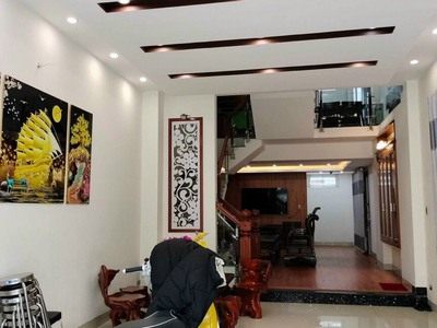 Chính chủ bán nhà 3 tầng mặt tiền cù chính lan, kẹp 2 kiệt 2 bên hông- full nội thất đẹp. 2