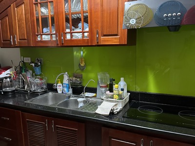 Chính chủ bán nhà tập thể tầng 1 ngõ 68 quan nhân, cầu giấy. gần royal city. kinh doanh dc 4