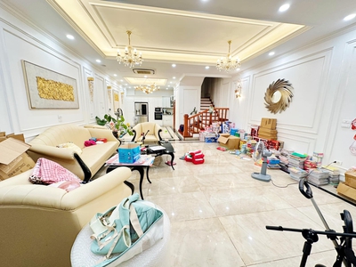 Cực phẩm hiếm - tặng full nội thất 8 tỷ - nam trung yên, q.cầu giấy 75m2 - 4t - mt 6m 0