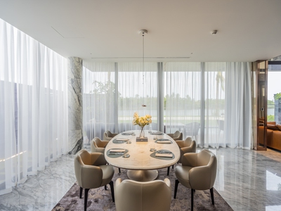 Duy nhất 1 căn biệt thự S300 view sông 2 MT đường 33m trục thông biển, giá 21,5 tỷ  LVCC 0