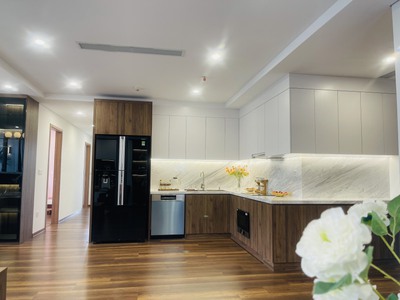 Cần bán căn góc 123m2, hướng đông nam, sáng tạo không gian sống tại ngã tư Thanh Xuân. Liên hệ: 0902 1