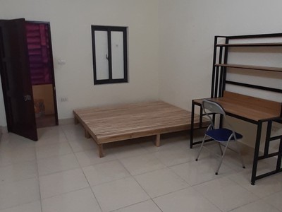 Cho thuê phòng khép kín, diện tích 35m2 tại Pháo Đài Láng, Phường Láng Thượng, Quận Đống Đa 4