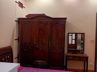 Bán nhà ngọc thụy 110tr/m xây kiểu biệt thự sân vườn có gara ô tô . 2