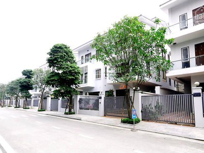 Chính chủ cho thuê  nhà liền kề tràng an complex, 1 phố phùng chí kiên, phường nghĩa đô, cầu giấy, 0