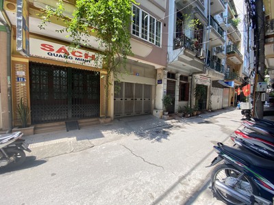 Thông tin chuẩn 100, bán nhà ngõ 106 hoàng quốc việt, vỉa hè,  ô tô tránh, 6tầng,52m, 15.3 tỷ. 0