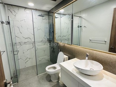 Bán CĂN HỘ SUNWAH PEARL, BÌNH THẠNH 98m  Kết cấu: 2 phòng ngủ 2 WC   hình thật 4