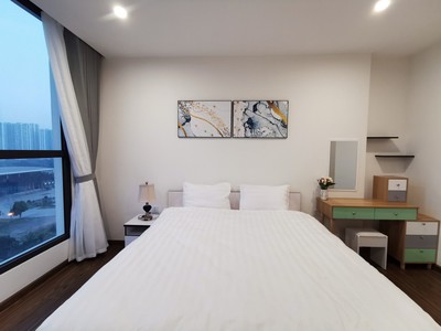 Cho thuê 4  ngủ căn hộ vinhome westpoint có bể bơi 1
