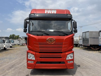 Đầu kéo FAW JH6 430HP cầu 4.11 Model 2023 0