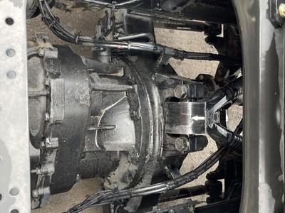Đầu kéo FAW JH6 430HP cầu 4.11 Model 2023 8