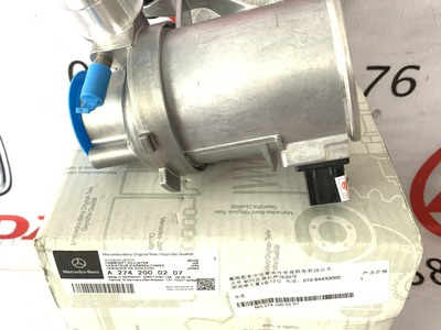 Bơm nước động cơ xe Mercedes M274 1