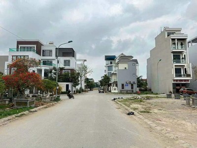 Bán cắt lỗ lô đất Vị trí khu 2 phường Tân Bình chỉ cách Vịt Có Hồ Sen 50m. 4