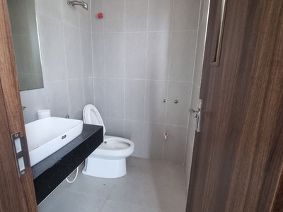 Chính chủ cho thuê văn phòng phố Hoàng văn thái 100m2, víew tòa cảnh đúng như ảnh 4