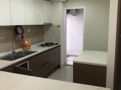 Cho thuê chung cư the eastern 2pn fulll nt chỉ 8tr/thang, gần vòng xoay liên phường 0