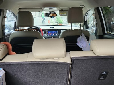 Hà nội: bán kia rondo chính chủ bản AT,máy xăng, động cơ nu 2.0, mới đk t2.2023,xe 7 chỗ đa dụng 2