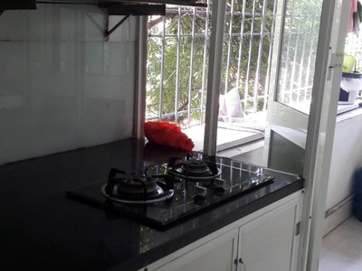 Chính chủ cho thuê căn hộ tập thể tầng 5 ngõ hoà bình 7, phố minh khai, hai bà trưng, hà nội 1