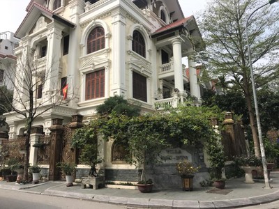 Bán biệt thự-lô góc mỹ đình 2, rẻ nhất kv, 145m-4t - mt 15m, giá chào hơn 30tỷ 0